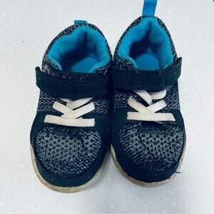Used Carter’s Toddler boy sneaker shoes size 6 shoe blue and black